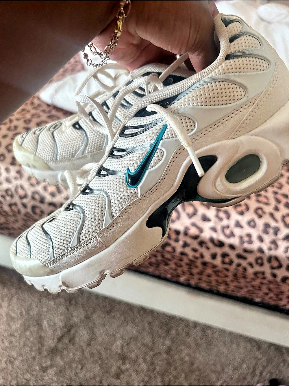 Nike Air Max Plus Pure Platinum Court Blue Sneakers
